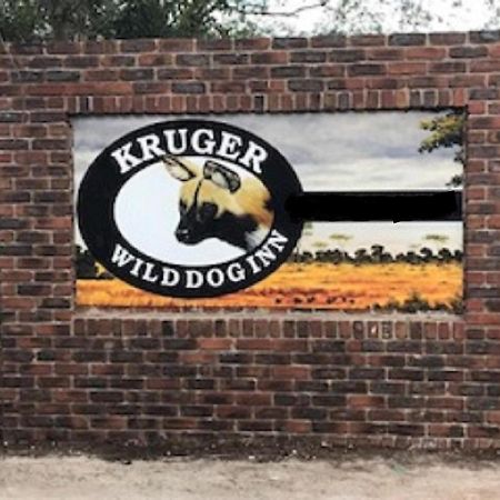 Kruger Wild Dog Inn Marloth Park Buitenkant foto